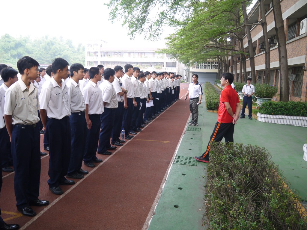 出發前主任與老師安全宣導