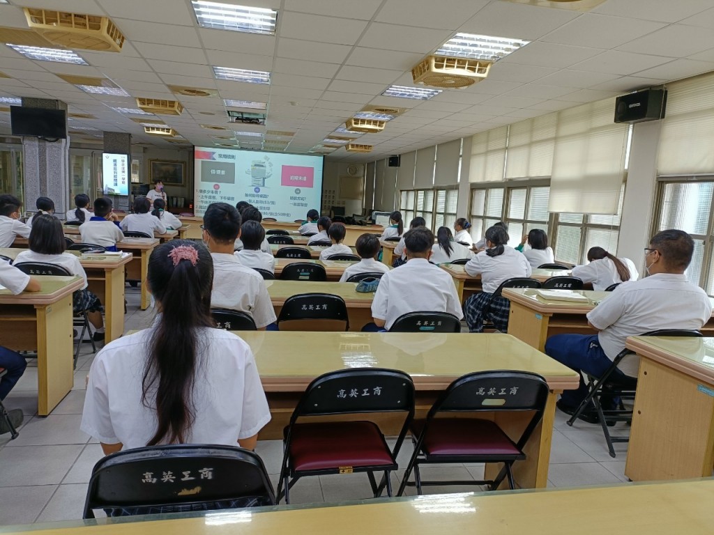 LINE_ALBUM_20221031_221103_3